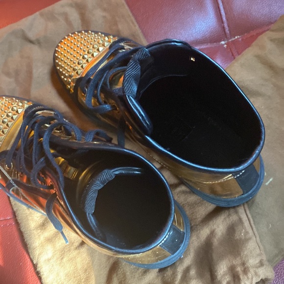 Gucci Sneakers - Picture 5 of 5